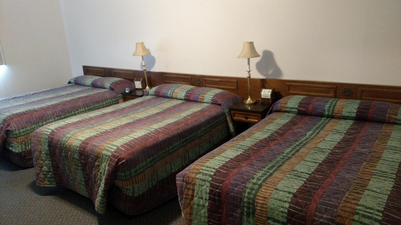 Out West Motel Milton-Freewater Eksteriør billede